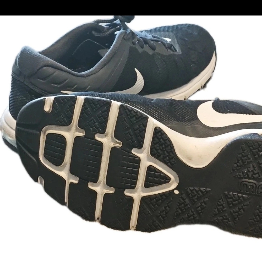 Nike ZoomX Surge Sneaker CU7627-00 Men 8.5 Blk/Wht BohoTrain Run Gym SuperRep[5A